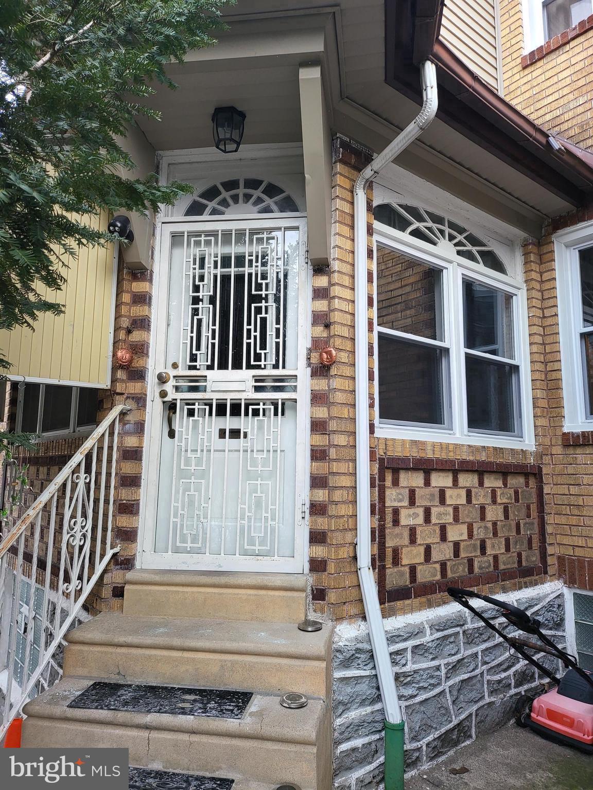 5725 Virginian Road Philadelphia, PA 19141 - Photo 1 of 33 Front Door