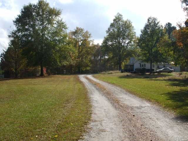 2203 Patterson Road Durham, NC 27704 - Photo 6 of 12 Photo 6