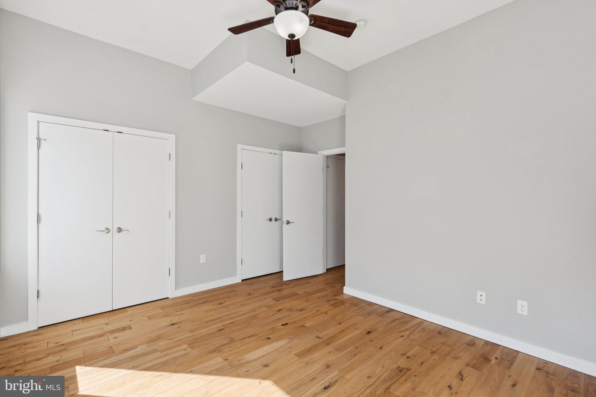 231 West Thompson Street Philadelphia, PA 19122 - Photo 23 of 48 Bedroom (3rd Floor)