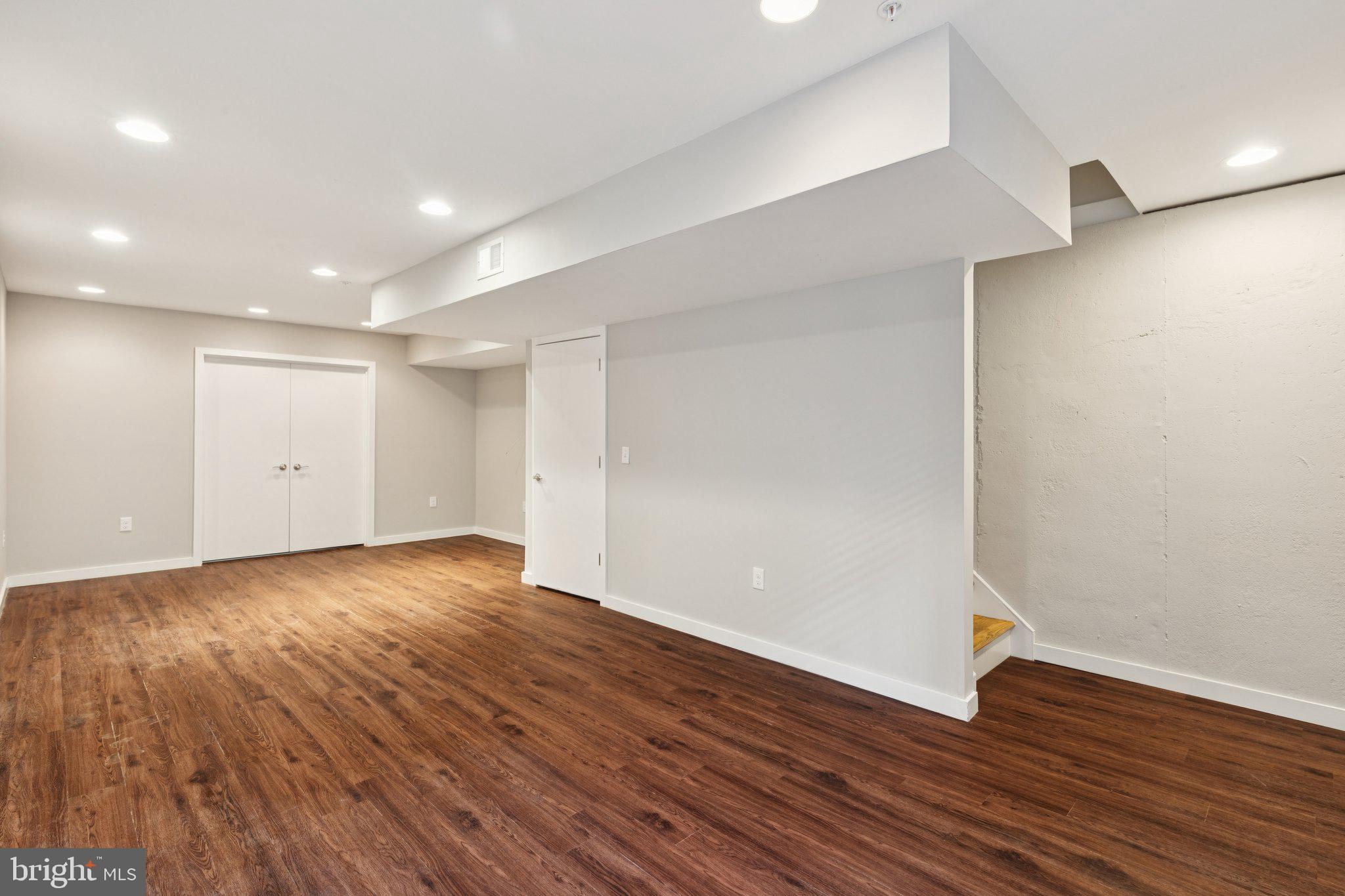 231 West Thompson Street Philadelphia, PA 19122 - Photo 33 of 48 MASSIVE Finished Basement