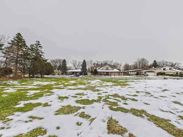 $109,900 | 12412 South Melvina Avenue, Palos Heights, IL 60463