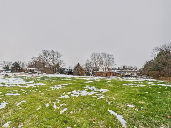$109,900 | 12412 South Melvina Avenue, Palos Heights, IL 60463