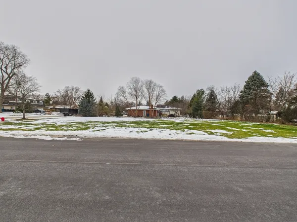 $109,900 | 12412 South Melvina Avenue, Palos Heights, IL 60463