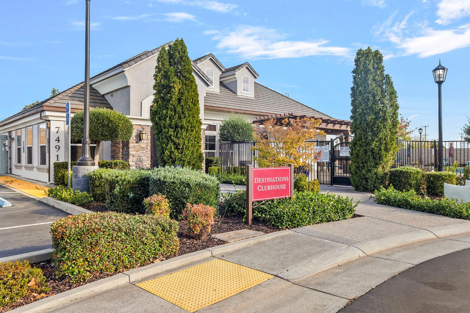 7525 Eldred Way Sacramento, CA 95829 - Photo 25 of 38 view of building exterior
