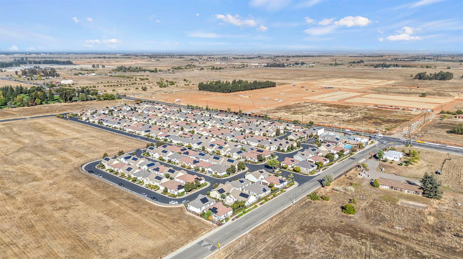 7525 Eldred Way Sacramento, CA 95829 - Photo 38 of 38 overview of rural landscape featuring nearby suburban area