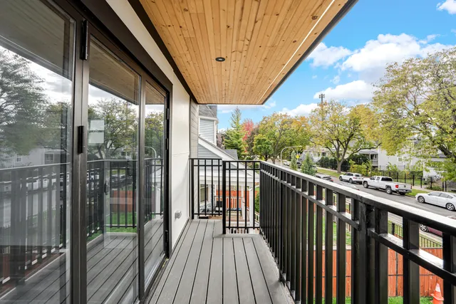 $499,000 | 843 North Lorel Avenue, Chicago, IL 60651