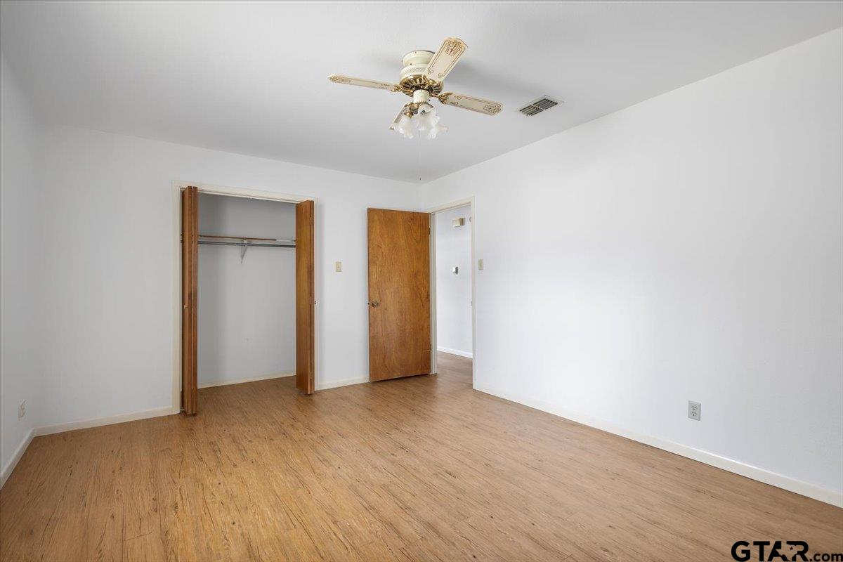 304 Williams Street Carthage, TX 75633 - Photo 12 of 20