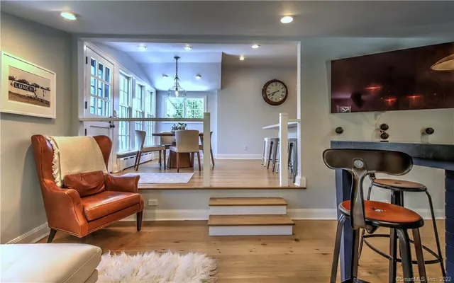 $8,950 | 96 Kings Highway North, Westport, CT 06880