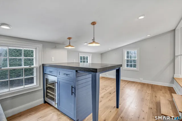 $8,950 | 96 Kings Highway North, Westport, CT 06880