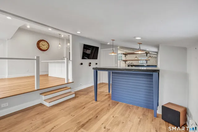 $8,950 | 96 Kings Highway North, Westport, CT 06880