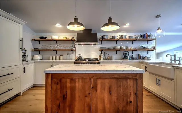 $8,950 | 96 Kings Highway North, Westport, CT 06880