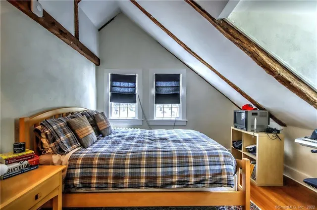 $8,950 | 96 Kings Highway North, Westport, CT 06880