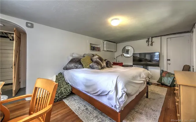 $8,950 | 96 Kings Highway North, Westport, CT 06880