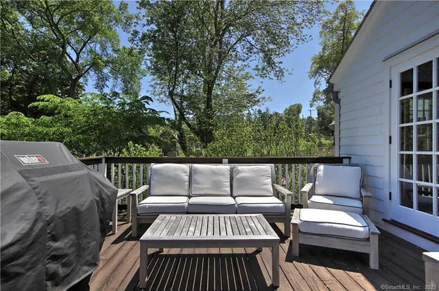 $8,950 | 96 Kings Highway North, Westport, CT 06880