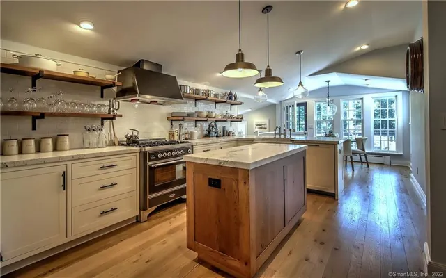 $8,950 | 96 Kings Highway North, Westport, CT 06880