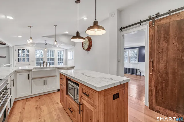 $8,950 | 96 Kings Highway North, Westport, CT 06880