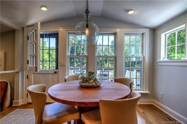 $8,950 | 96 Kings Highway North, Westport, CT 06880