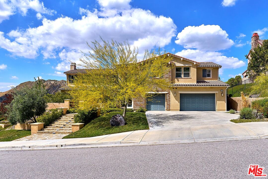 24950 Old Stone Way Stevenson Ranch, CA 91381 - Photo 3 of 59