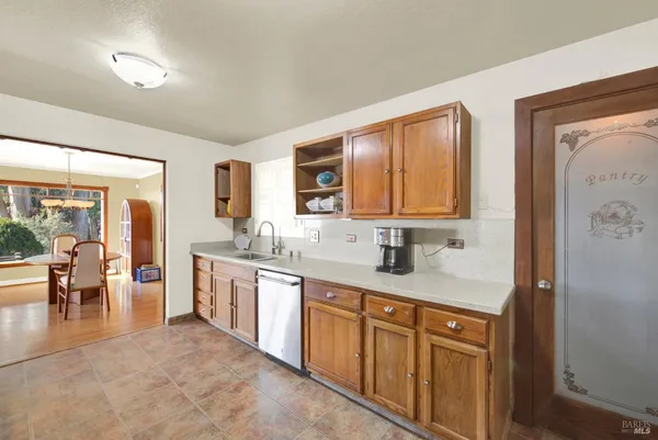 $738,000 | 7937 Sunkist Drive, Oakland, CA 94605