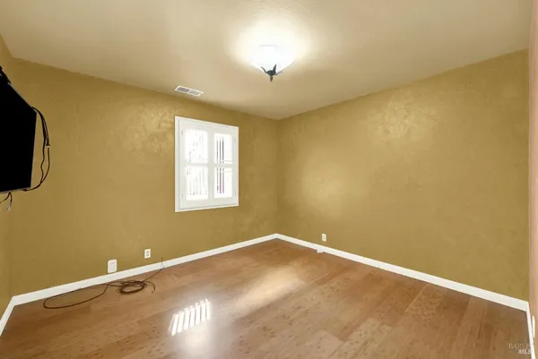 $738,000 | 7937 Sunkist Drive, Oakland, CA 94605
