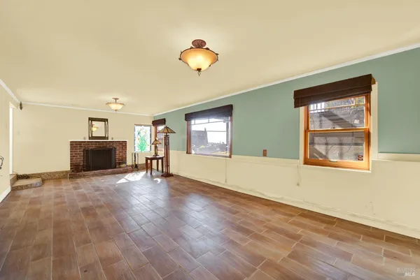 $738,000 | 7937 Sunkist Drive, Oakland, CA 94605