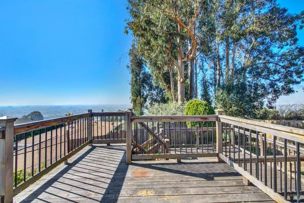 $738,000 | 7937 Sunkist Drive, Oakland, CA 94605