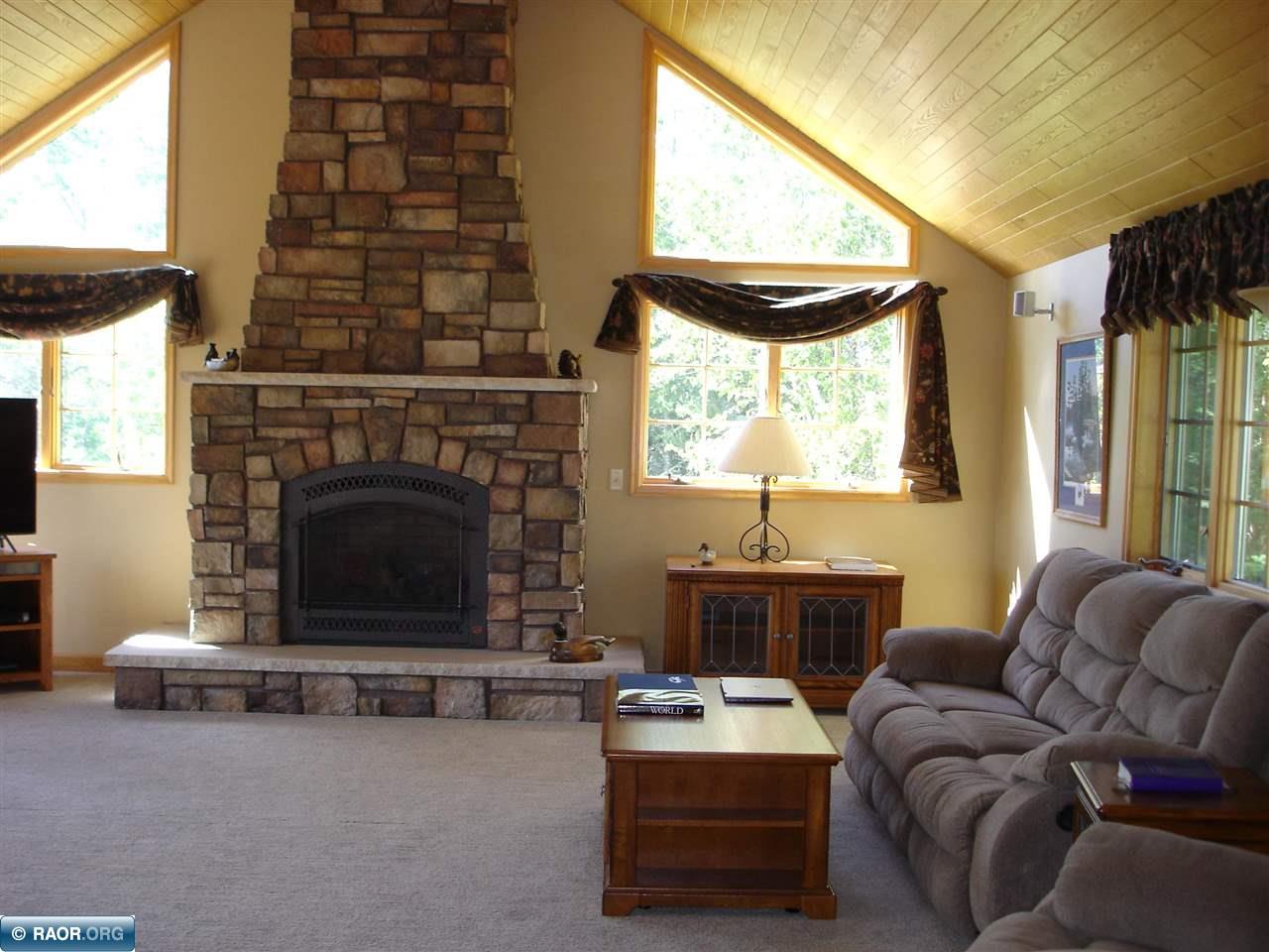 4044 Clover Point Road Tower, MN 55790 - Photo 17 of 35