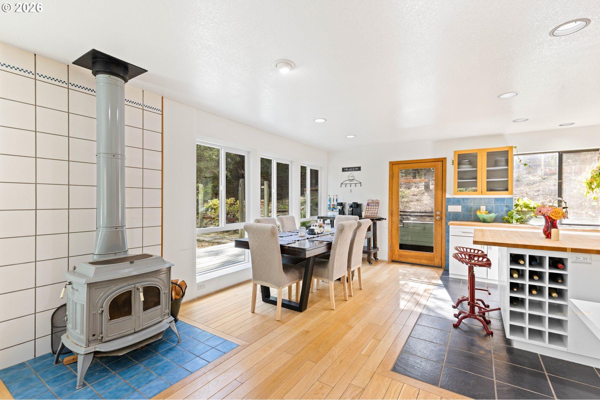 2602 Winona Road Grants Pass, OR 97526 - Photo 33 of 48 Gallery Image 33