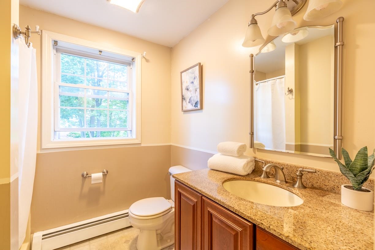 703 Portland Street Rochester, NH 03868 - Photo 9 of 57