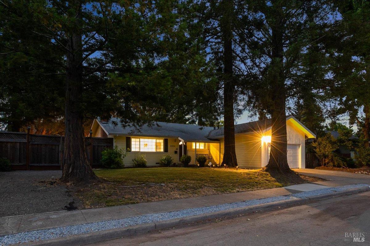 2216 Fremont Drive Santa Rosa, CA 95409 - Photo 32 of 36