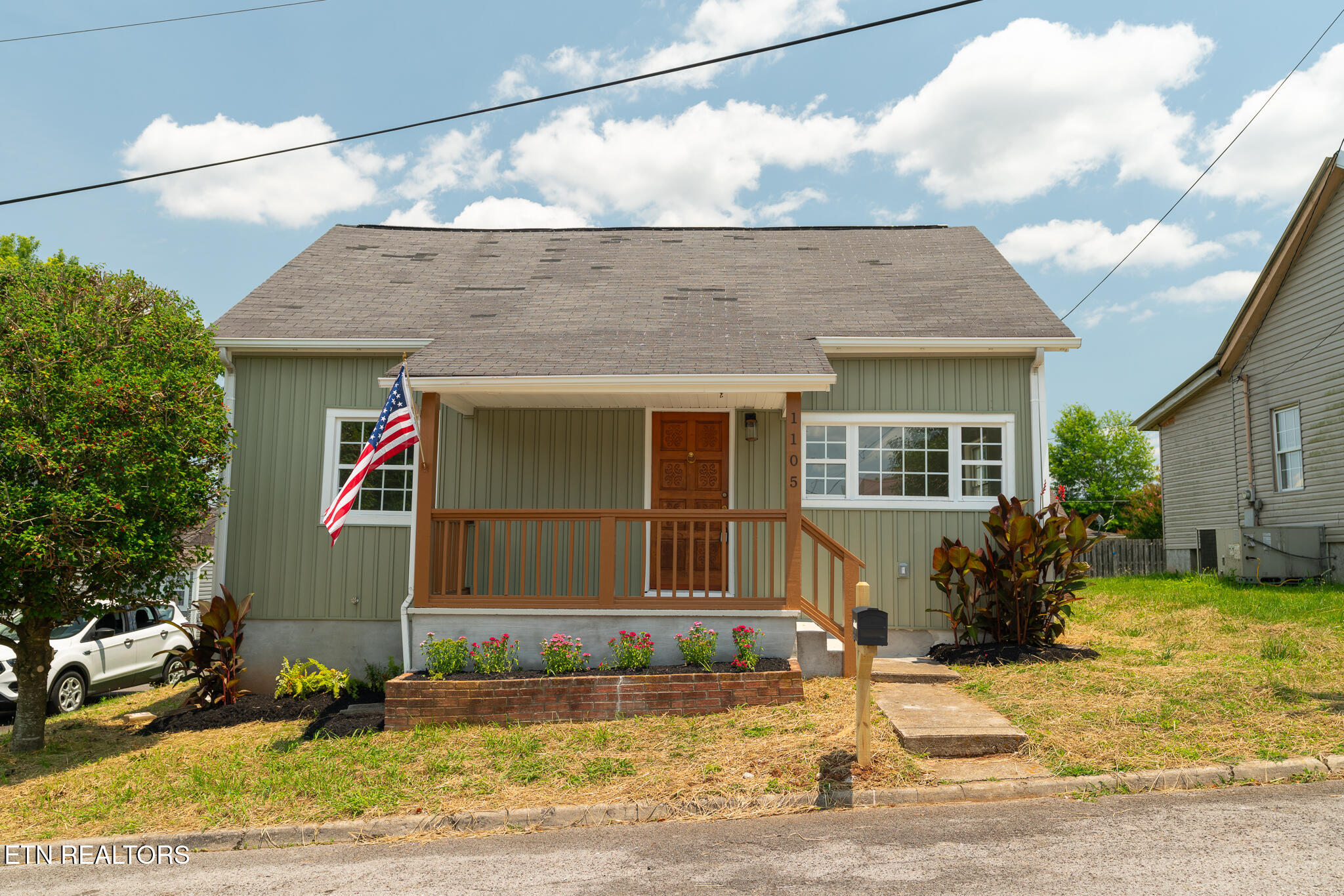 1105 Freedman Street Loudon, TN 37774 - Photo 2 of 34 untitled-2 (1)