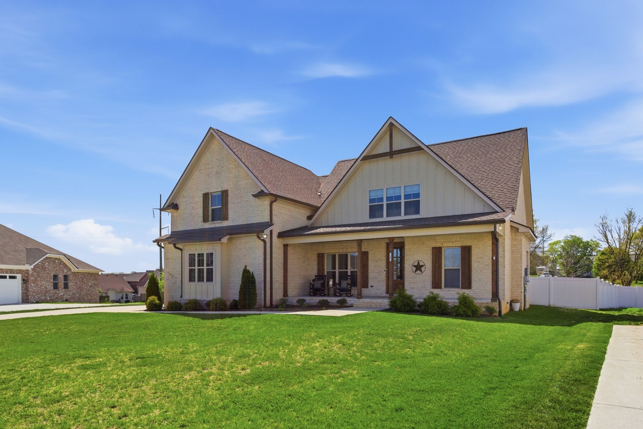 1002 Pheasant Run Court Spring Hill, TN 37174 - Photo 3 of 47