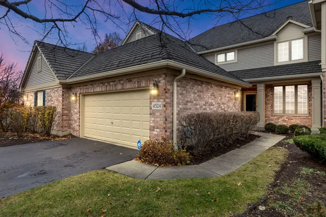 $4,000 | 4524 South Seminole Drive, Glenview, IL 60026