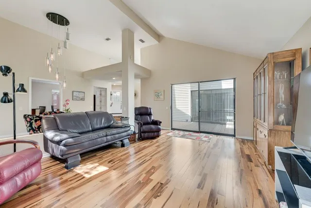 $480,000 | 14826 Le Grande Drive, Addison, TX 75001