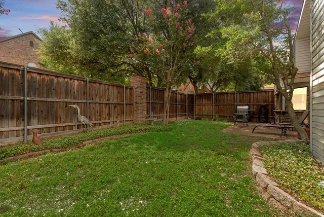 $480,000 | 14826 Le Grande Drive, Addison, TX 75001