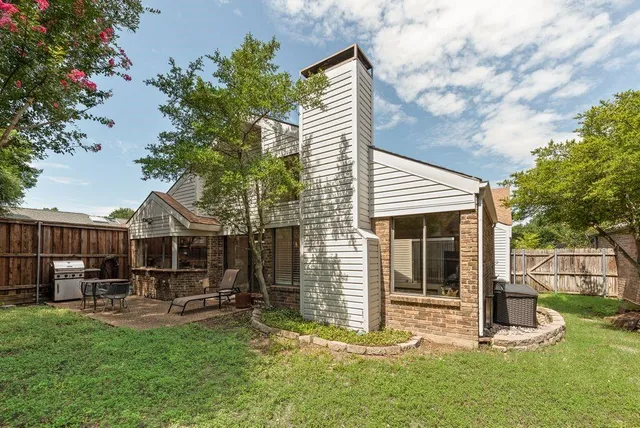 $480,000 | 14826 Le Grande Drive, Addison, TX 75001