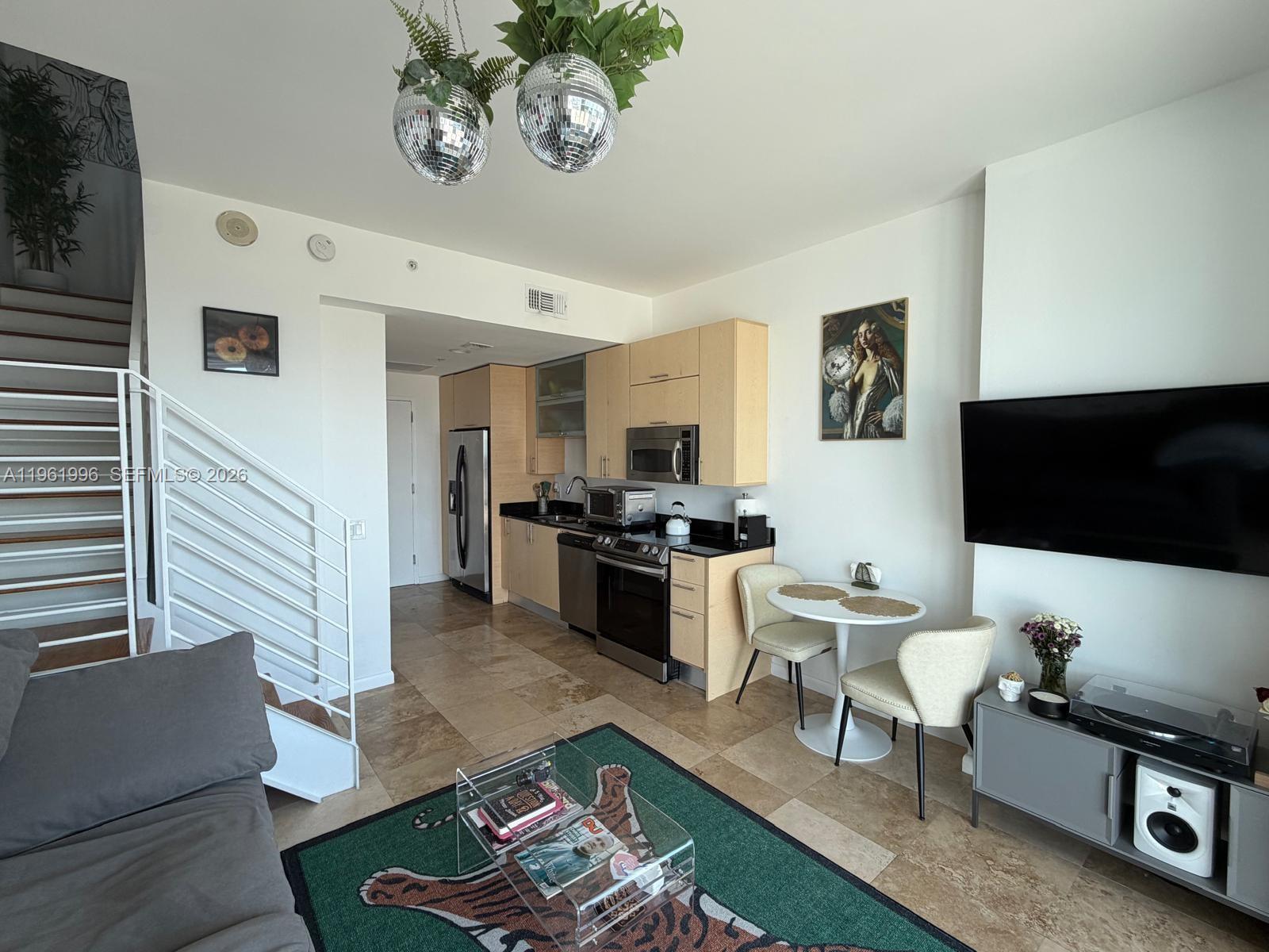 60 Southwest 13th Street, Unit 1107 Miami, FL 33130 - Photo 13 of 48