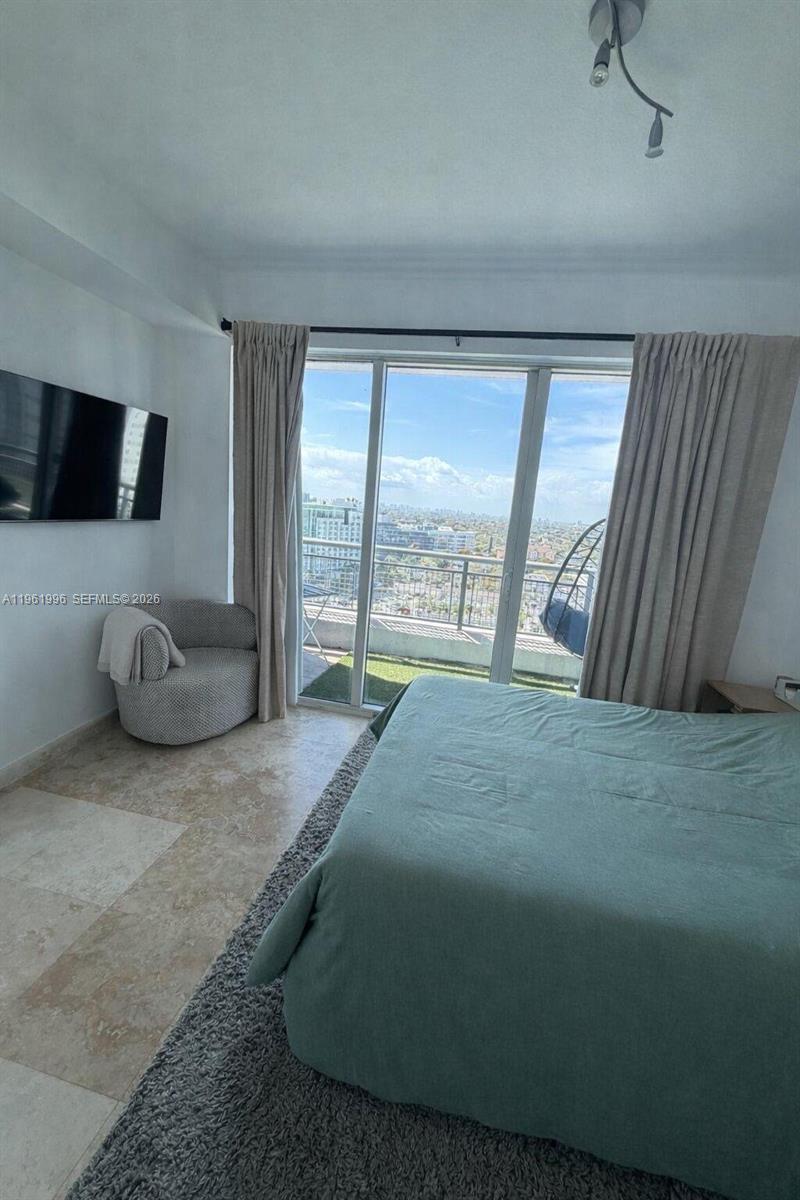 60 Southwest 13th Street, Unit 1107 Miami, FL 33130 - Photo 16 of 48