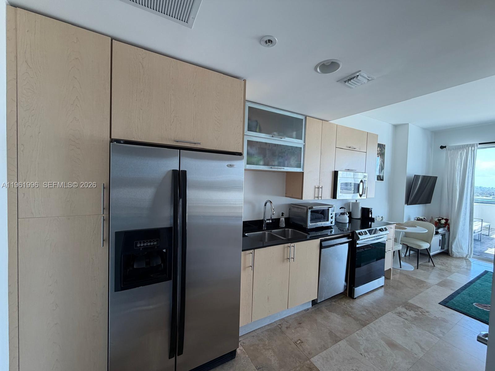 60 Southwest 13th Street, Unit 1107 Miami, FL 33130 - Photo 2 of 48