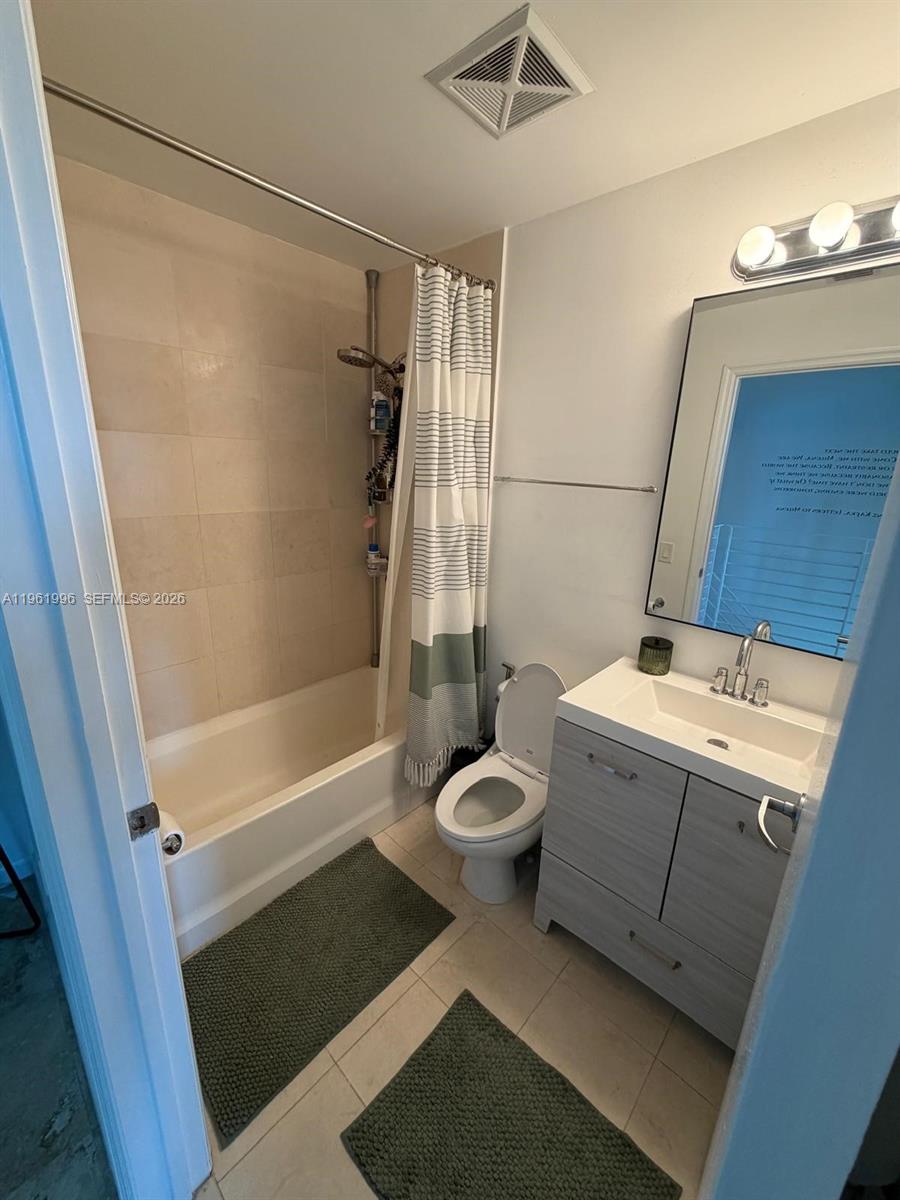 60 Southwest 13th Street, Unit 1107 Miami, FL 33130 - Photo 21 of 48