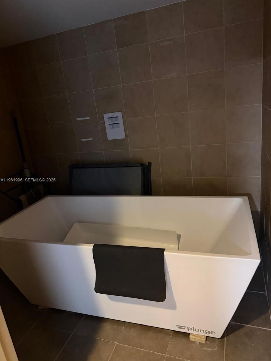 60 Southwest 13th Street, Unit 1107 Miami, FL 33130 - Photo 42 of 48