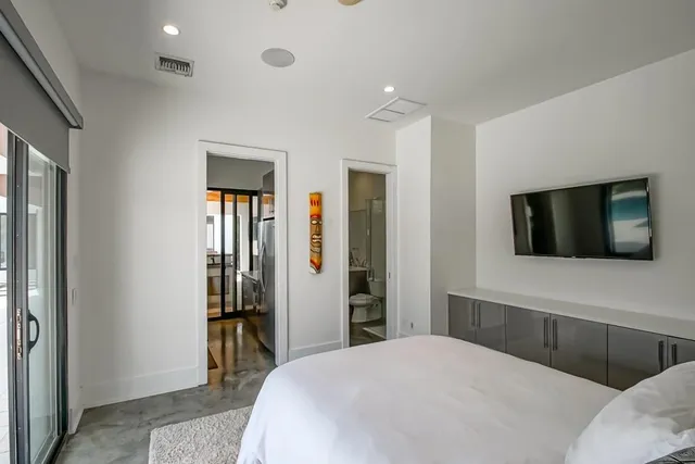 $2,875,000 | 262 Garden Road, River Ridge, LA 70123