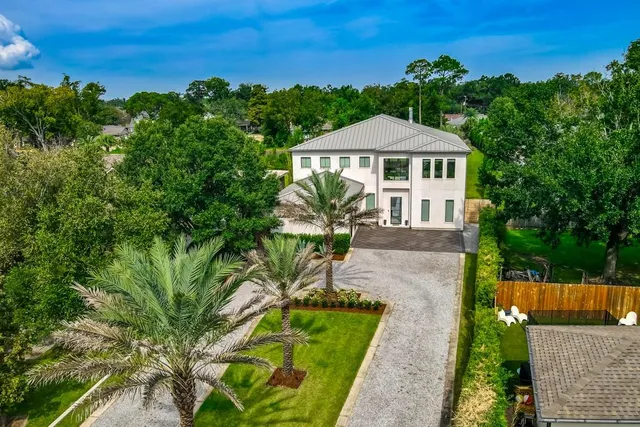 $2,875,000 | 262 Garden Road, River Ridge, LA 70123