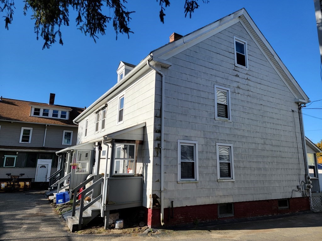 7 Cherry Street Ware, MA 01082 - Photo 3 of 20 Gallery Image 3