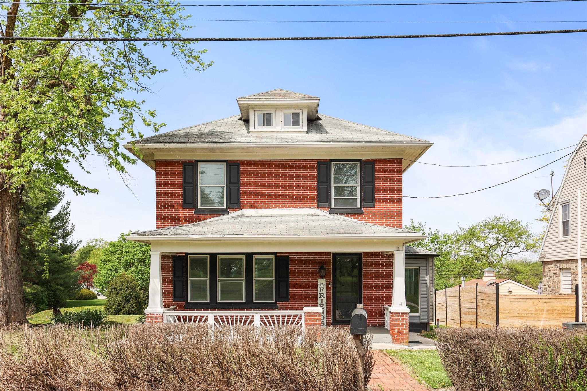 310 Hanover Road York, PA 17408 - Photo 2 of 56 Front View