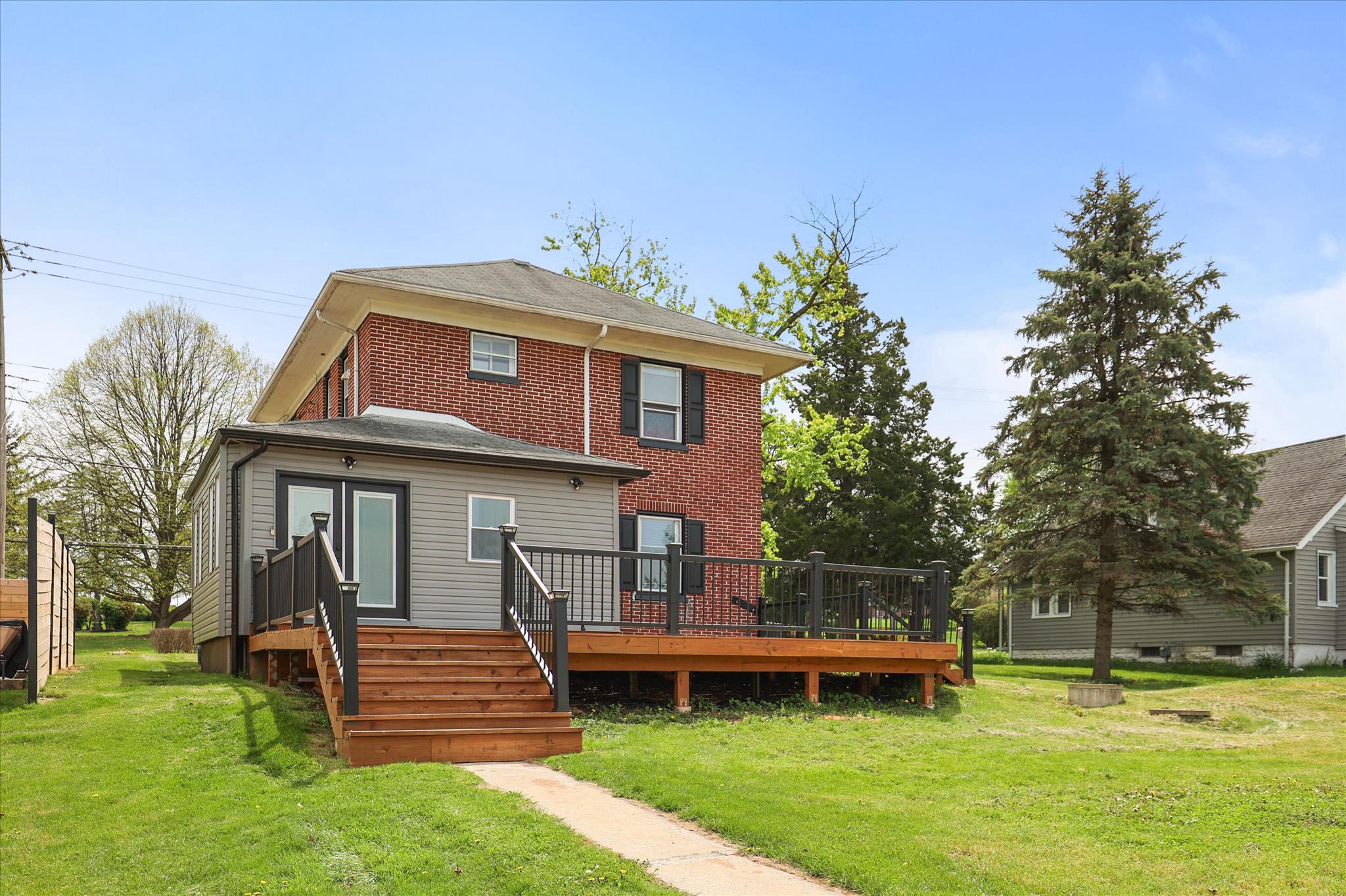 310 Hanover Road York, PA 17408 - Photo 46 of 56 Deck