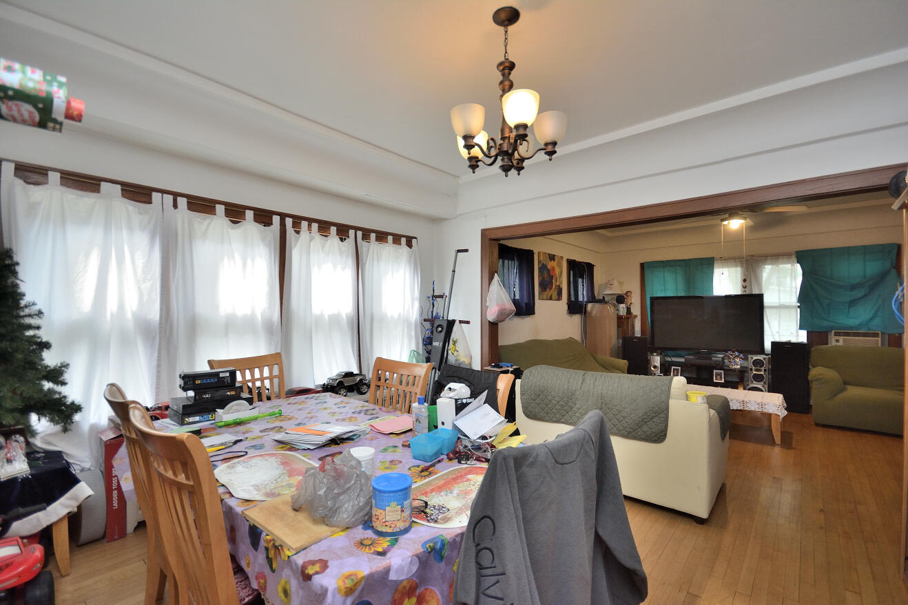 2148 South 33rd Street, Unit A Milwaukee, WI 53215 - Photo 12 of 20 Lower Dining room to Living room
