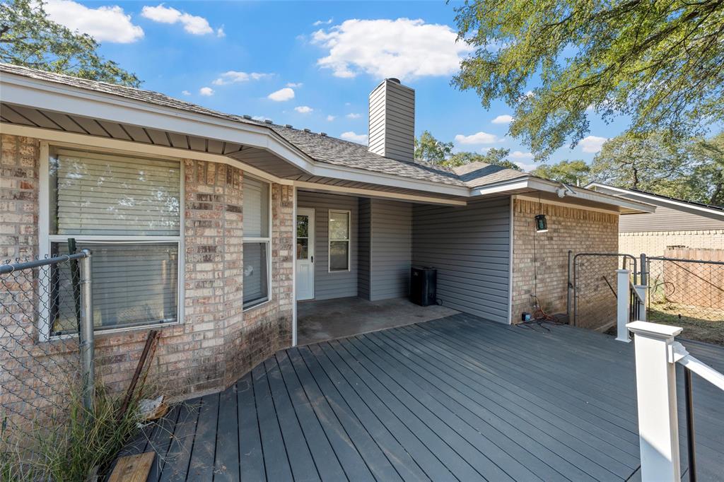 4609 Lexington Street Waco, TX 76705 - Photo 25 of 25 an outdoor view of house with wooden floor