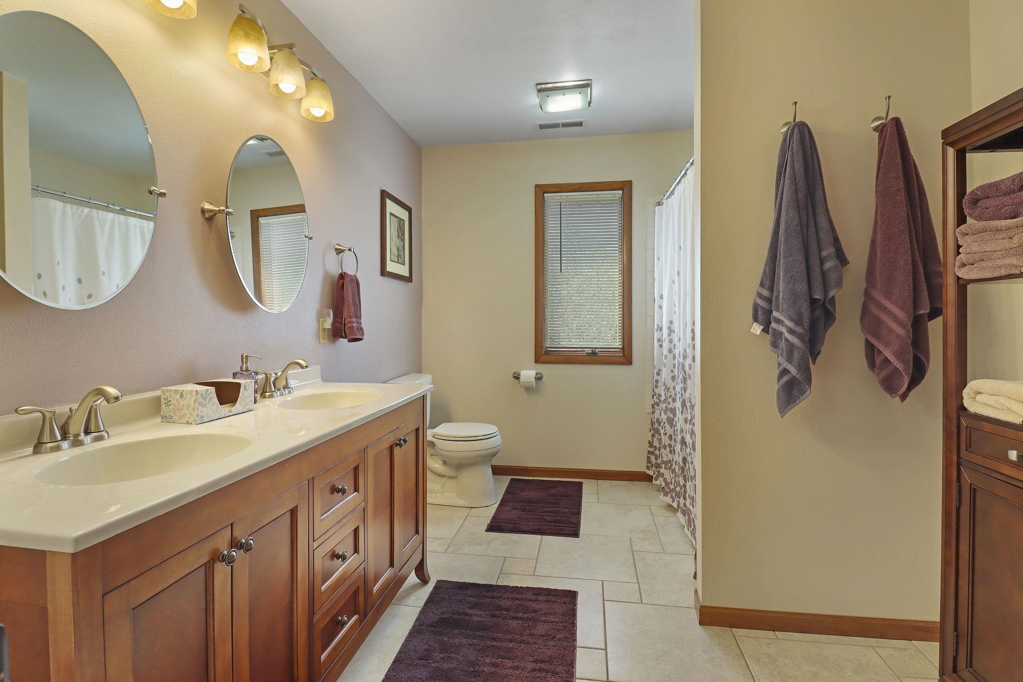 15314 Ives Grove Road Yorkville, WI 53182 - Photo 27 of 36