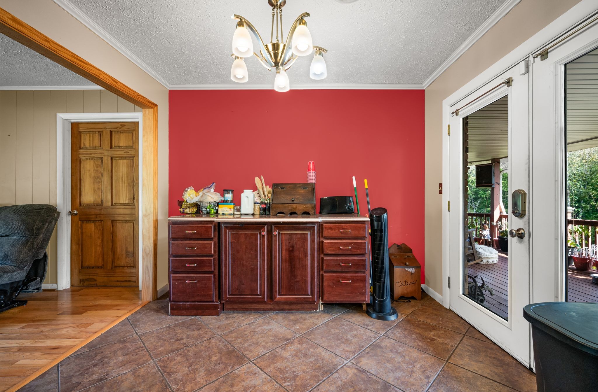 298 Langford Road Waverly, TN 37185 - Photo 8 of 53 a view of workspace with furniture